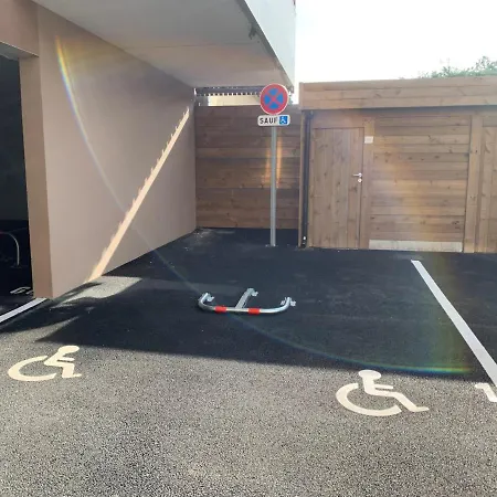 דירה Familial 2 Avec Parking Prive En Centre-ville De - Fr-1-482-97